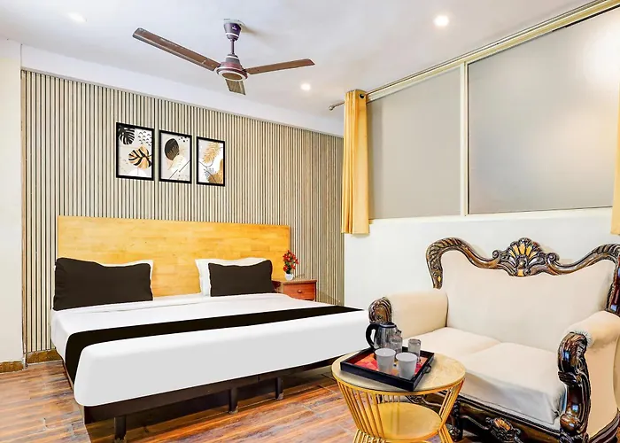 Hotel O Hari Nagar Ashram