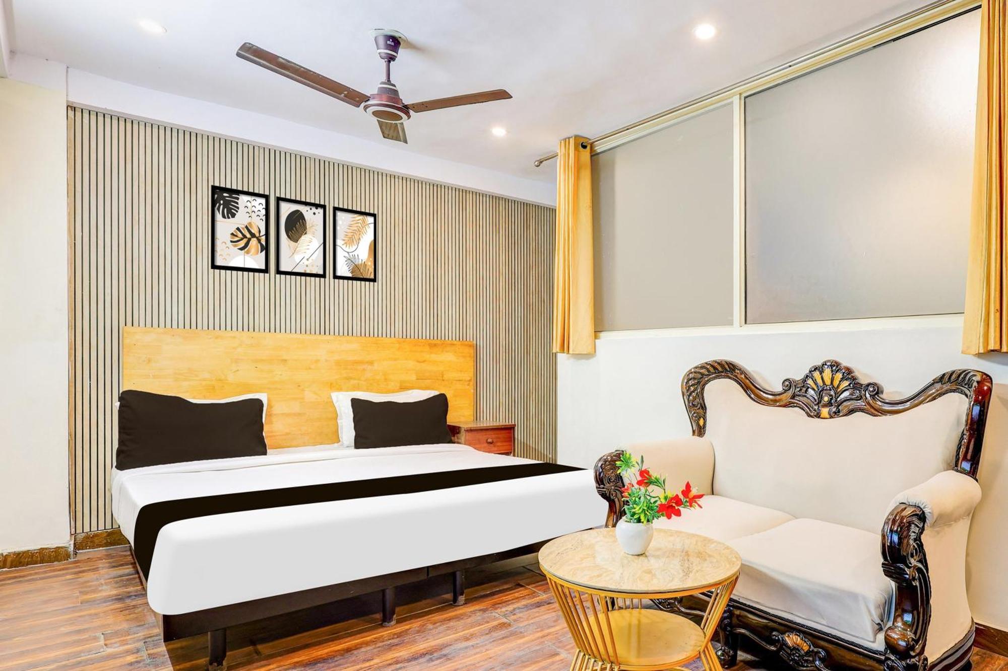 O Hari Nagar Ashram Hotel New Delhi