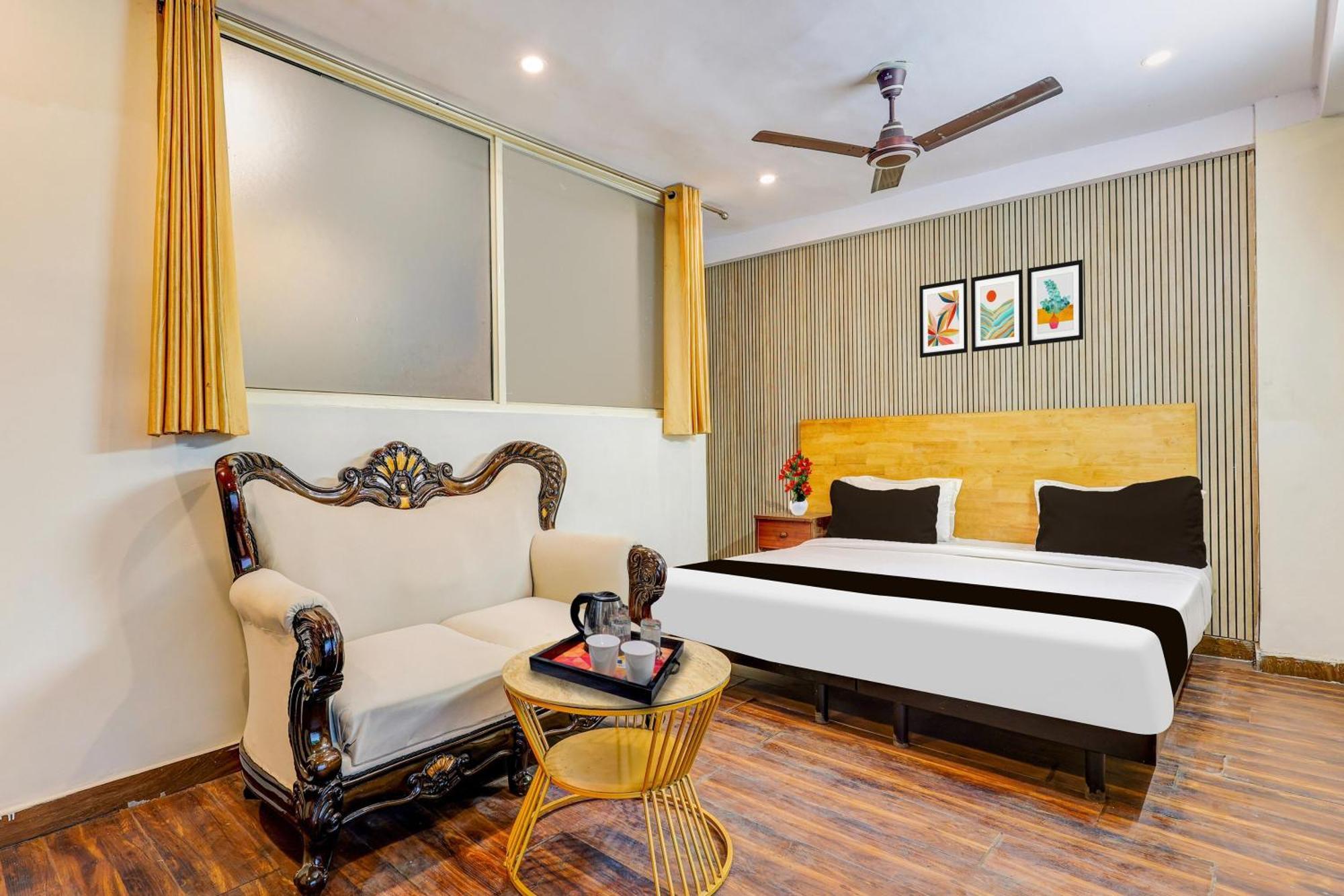 O Hari Nagar Ashram Hotel New Delhi